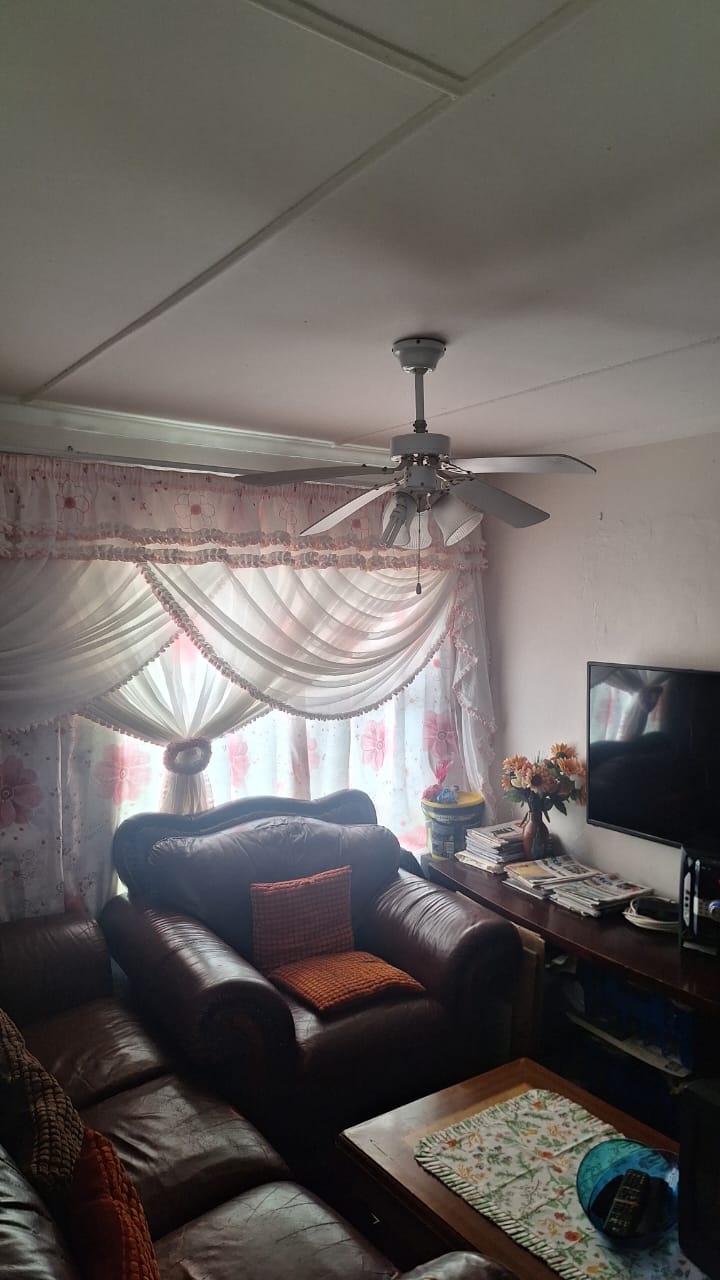2 Bedroom Property for Sale in Amalinda Eastern Cape